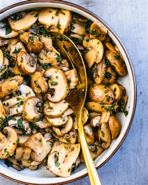 Sauteed Mushrooms (Best Ever!) | Recipe in 2020 | Sauteed mushrooms ...