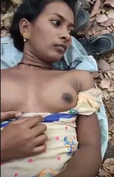 Tamil Village Call Girl Pennai Vettaveliyil Sex Inbam Tamil Village Sex