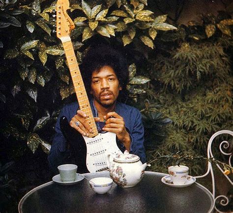 Jimi Hendrix 1942 1970 Died At 27 Jimi Hendrix Jimi Hendrix
