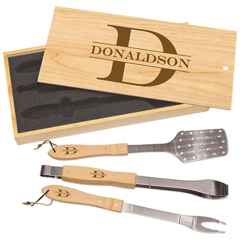 Personalized 3 Piece Bbq Set In Wooden Pine Box Custom Engraved Bbq