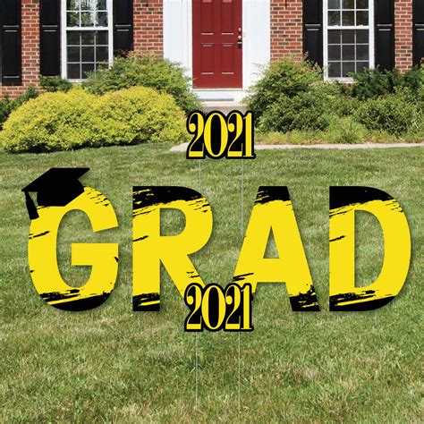 Big Dot Of Happiness Yellow Grad Best Is Yet To Come Yard Sign
