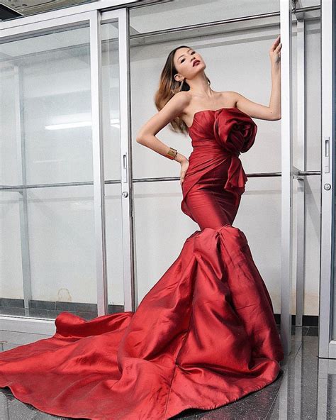 10 Inspirasi Dress Ala Patricia Gouw Sontekan Gaya Anggun