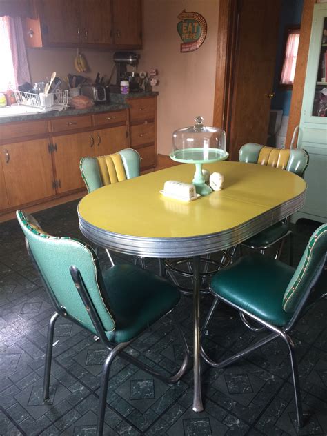 Vintage Retro Yellow Chrome And Formica Moon Glo Dinette Set Retro Kitchen Tables Retro
