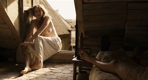 Nude Video Celebs Actress Adele Haenel
