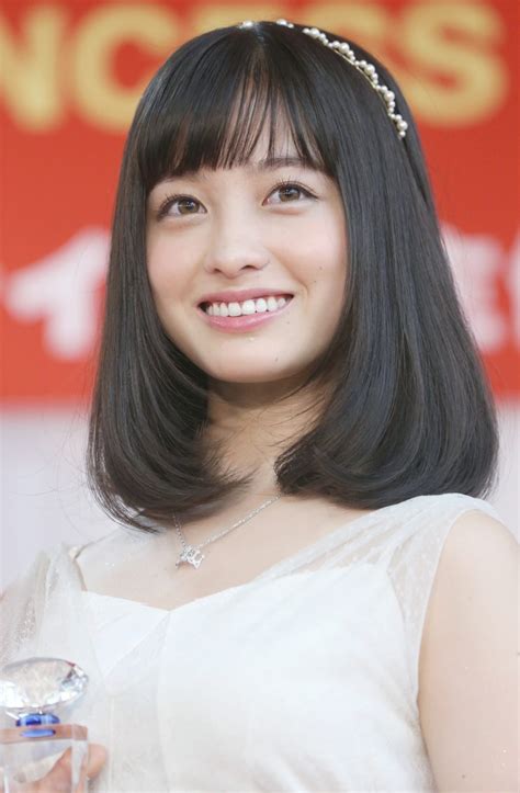 【芸能】橋本環奈に“アイドル女優の呪縛”…このままだと「代表作が紅白司会」になる恐れも [ailuropoda melanoleuca★] all best news