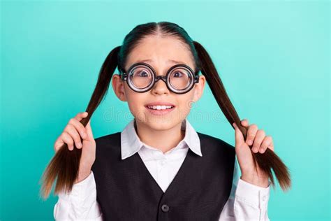 Photo Portrait Little Girl Wearing Glasses Keeping Two Ponytails