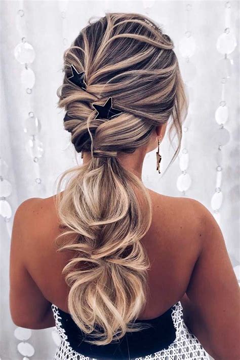 25 Cute Homecoming Hairstyles For Astonishing Look Haircuts