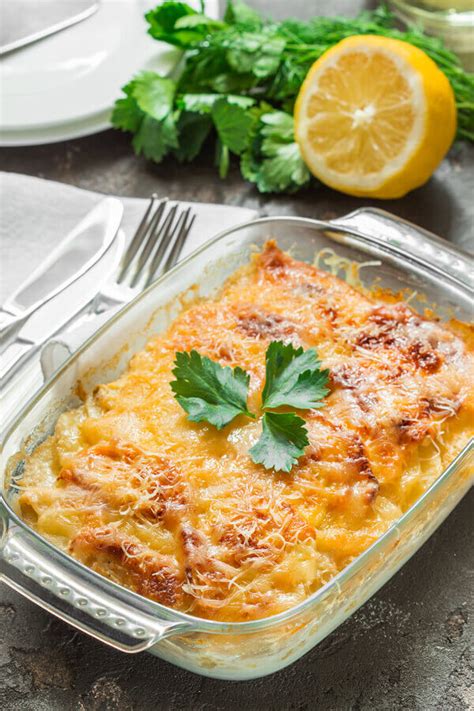 Mix chicken with remaining ingredients, except potato chips and paprika. Loaded Mashed Potato Casserole Recipe | CDKitchen.com