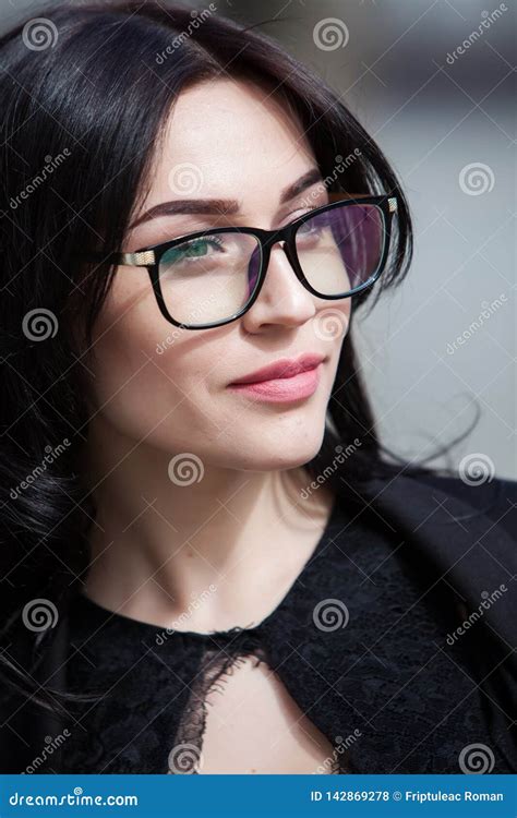 Concept Beautiful Eyes Beautiful Smile Vision Perfect Skin Portrait Of A Beautiful Girl With