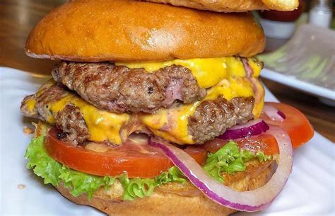 Your States Best Cheeseburger Is Fast Food At Its Best