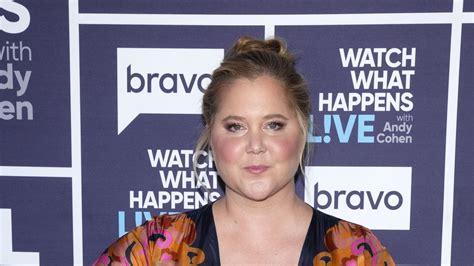 Amy Schumer Has Cushing Syndrome The Rare Disorder Explained
