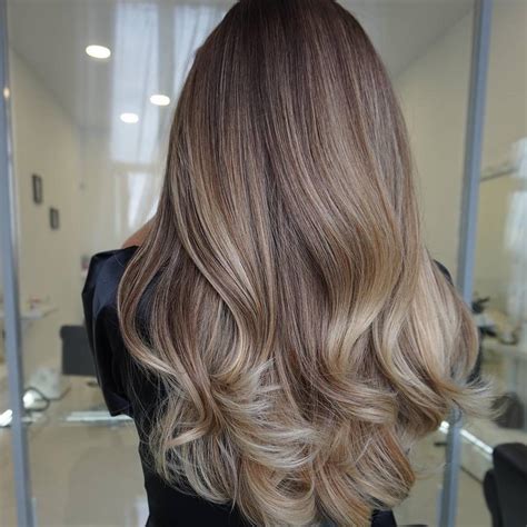 For a classic balayage hair color, opt for a soft brown to caramel fade. 10 Medium to Long Hair Styles - Ombre Balayage Hairstyles ...