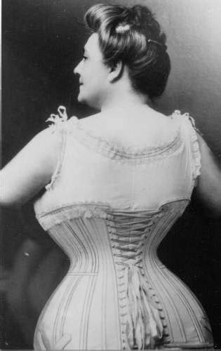 Curvy And Dressing Historical Historical Sewing