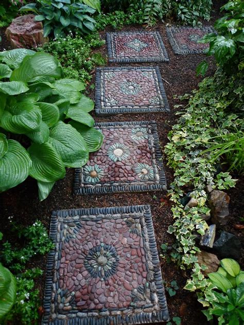 Diy Stepping Stones Garden 10 Diy Stepping Stone Ideas For Your