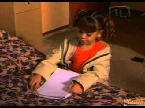 Pada tahun 2001 telenovela 'maria belen' ramai di nonton masyarakat indonesia. Telenovela "María Belén" - Capítulo 43 - YouTube