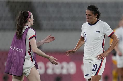 Tokyo Olympics Carli Lloyds Gold Medal Quest Takes Early Hit With Shocking Soccer Shutout Of
