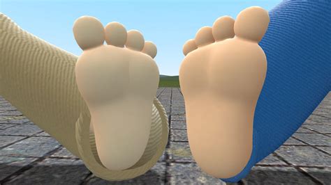 Lois And Megs Feet Comparison By Picklenick95 On Deviantart