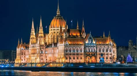 Hungarian Parliament Approves Eu Budget Recovery Package Euractiv
