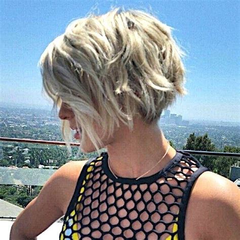 Shattered Short Bob Layered Bob Hairstyles Cute Hairstyles For Short