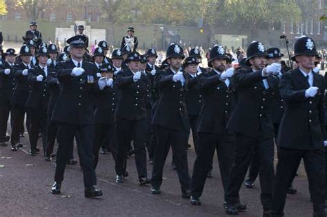 Passing Out Parade Goes Public As Met Chief Says Ceremony Will Celebrate Force London Evening