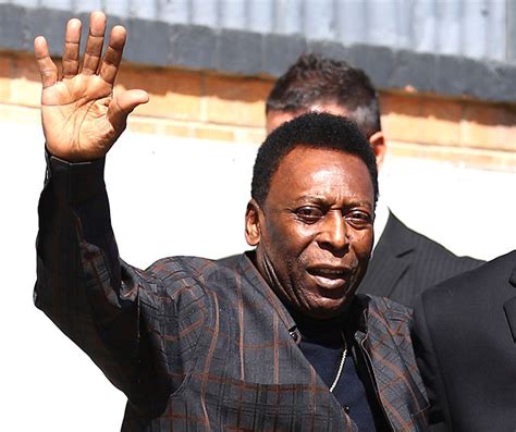 After 38 Years Pele Set For Another India Visit Rediff Sports