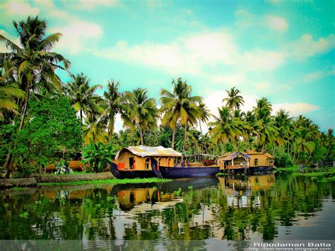 Backwaters Of Kerala Pics