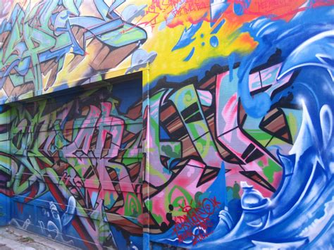 Art In The Mission Sf Urban Art Painting Graffiti