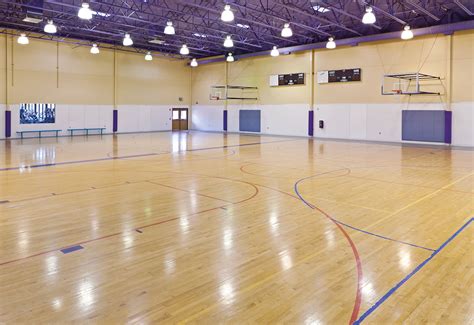 Naples, usa view on map (726 m from centre). Membership Benefits | Riverpoint Sports & Wellness ...