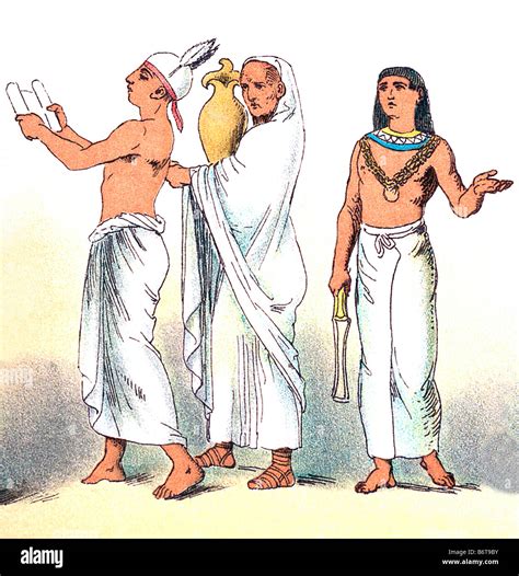 Three Ancient Egyptian Priests Stock Photo Alamy