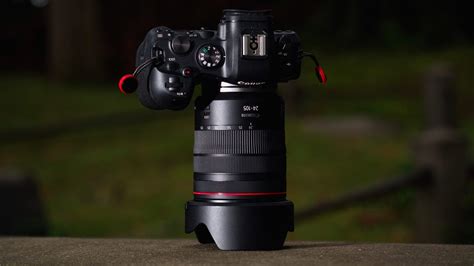Canon Rf 24 105mm F4 L Is Usm Review 2020 Pcmag Uk