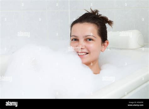 Beautiful Woman Cleaning Skin Wet Hi Res Stock Photography And Images