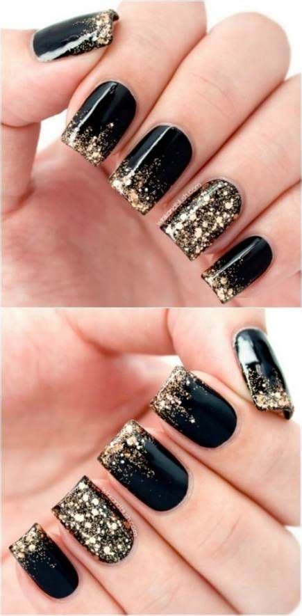 Nails Acrylic Short Black And Gold 34 Ideas Black Gold Nails Black