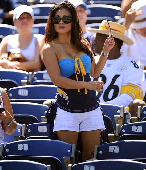 1 love this outfit sexy and cute san diego charger fan kleidung