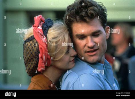 Kurt Russell Goldie Hawn Swing Shift Hi Res Stock Photography And