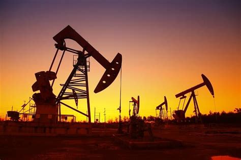Crude Oil Price Update Minor Trend Turns Down As Traders Eye 5063