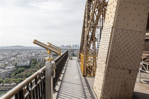 Get The Most From Your Eiffel Tower Experience With Our Mobile Tour Guide
