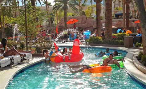 Mgm Grand Lazy River In Las Vegas In