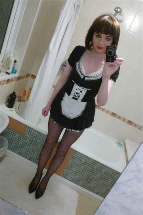Lucy Cd Pictures More Maid Outfit With Short Wig Looks Amazing