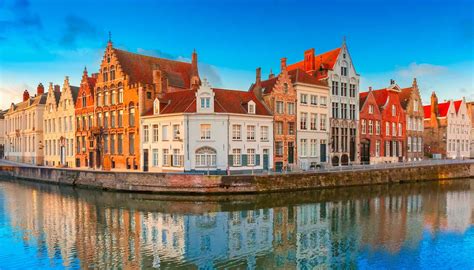It has two branches of government. Bruges Travel Guide and Travel Information