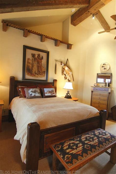 Bekijk onze western decor bedroom selectie voor de allerbeste unieke of custom handgemaakte ben je helemaal hierheen gescrold om over western decor bedroom te lezen? Western bedroom | Western bedroom decor, Native american ...