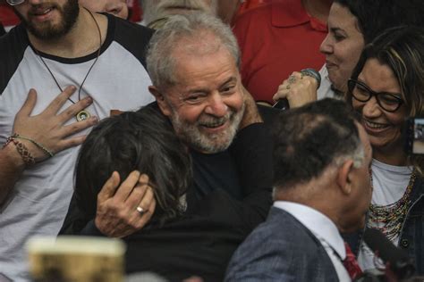 Brasil Así Fue La Salida De Prisión Del Expresidente Lula Da Silva