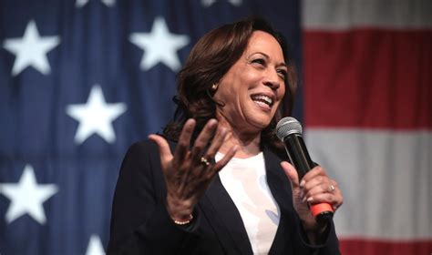Kamala harris posted a more fitting tribute to america's military sunday, a day after drawing online heat for telling her fellow countrymen to enjoy the long weekend. Kamala Harris' frac stance worrisome to shale states ...