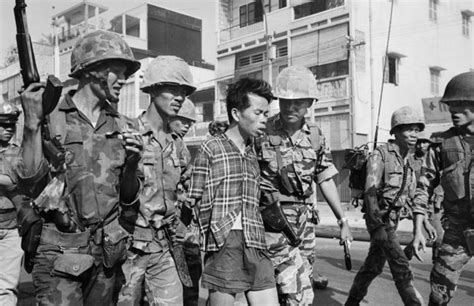 Fifty Years Since Vietnam Execution Photo Daily Telegraph