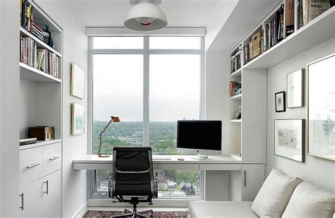Jangan ragu untuk memasang plafon minimalis dengan desain unik pada ruangan kantor. Desain Ruang Kantor Minimalis, Jangan Sepelekan Tata Ruang ...