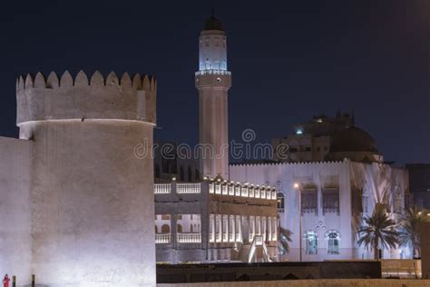 Traditional Arabic Mosque Architecture In Dohaqatar Stock Photo