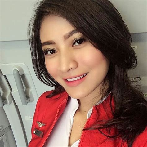 Pramugari Airasia Indonesia On Instagram “repost…” Pramugari Gaya Rambut Wanita Cantik