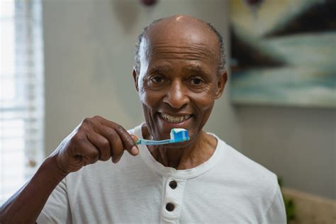 Dental Care For Older Adults Smithlife Homecare
