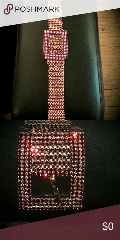 Red Rhinestone Belt Look Fabulous In This Exquisite Belt That Will