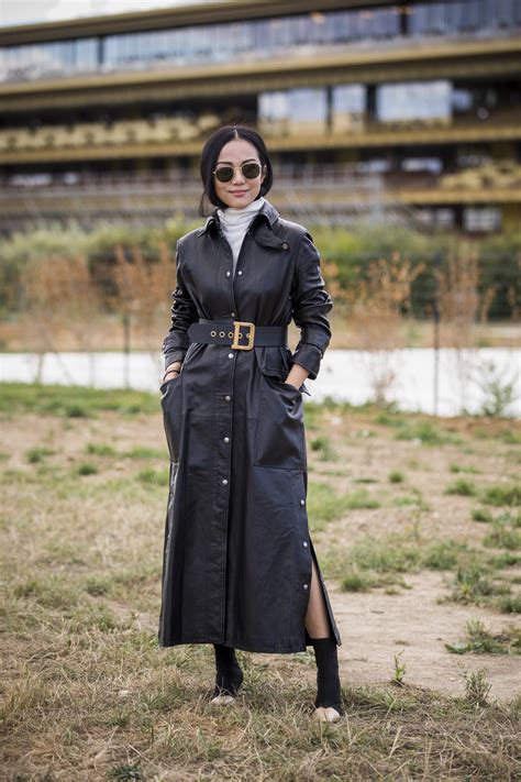 19 Street Style Approved Ways To Wear Trench Coats This Fall Stylecaster