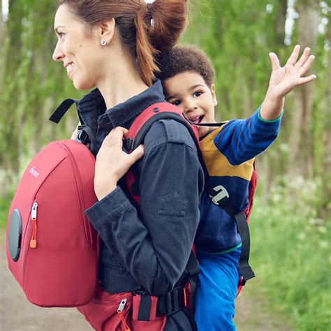 5 Things Every Parent Needs To Know About Baby Carrying